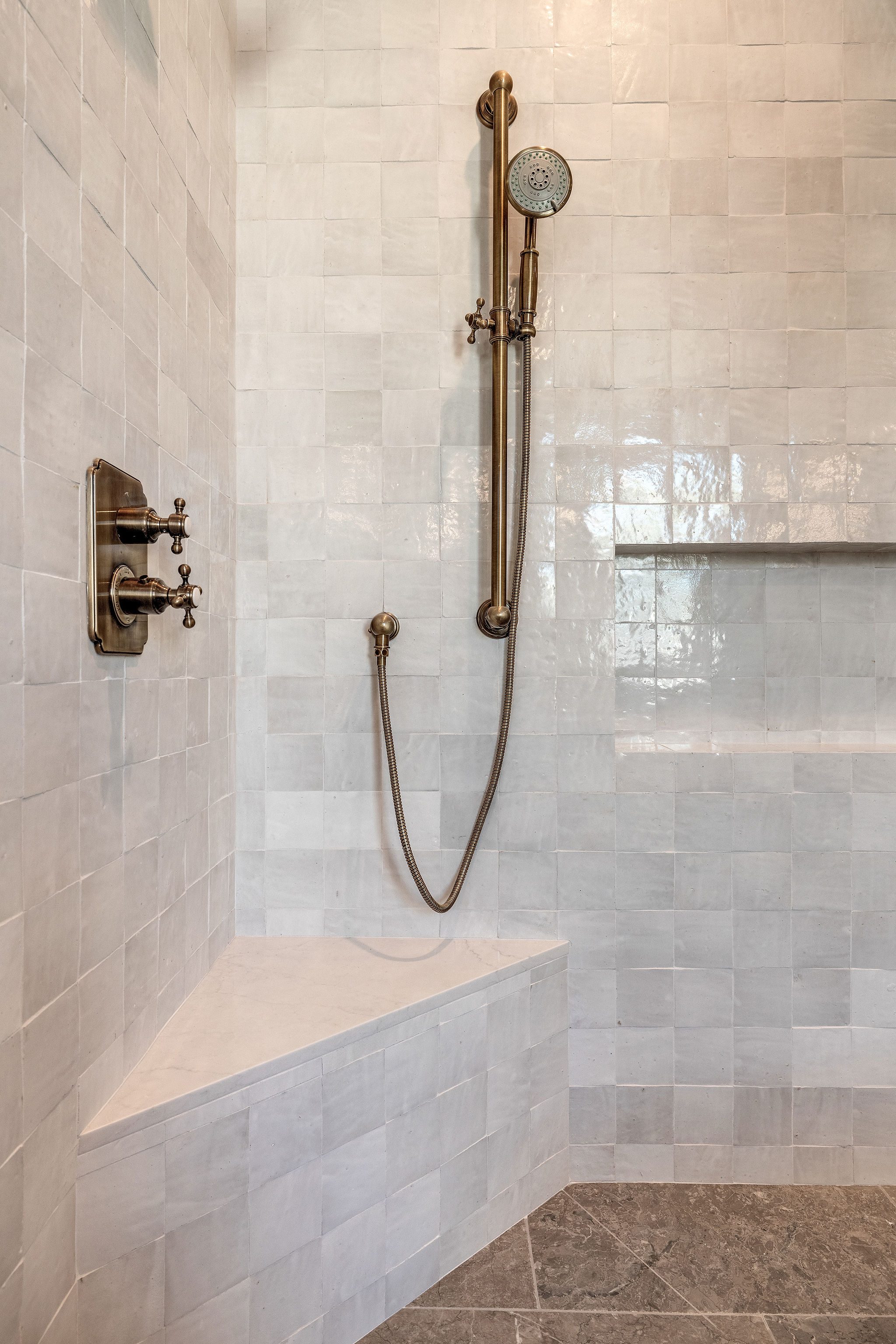 107 Manhattan Ave — interior and exterior detail